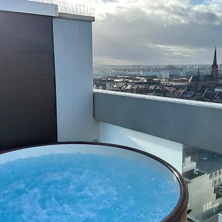 Das Penthouse - Jacuzzi - Bbq - Dachterrasse Karlsruhe Exterior photo