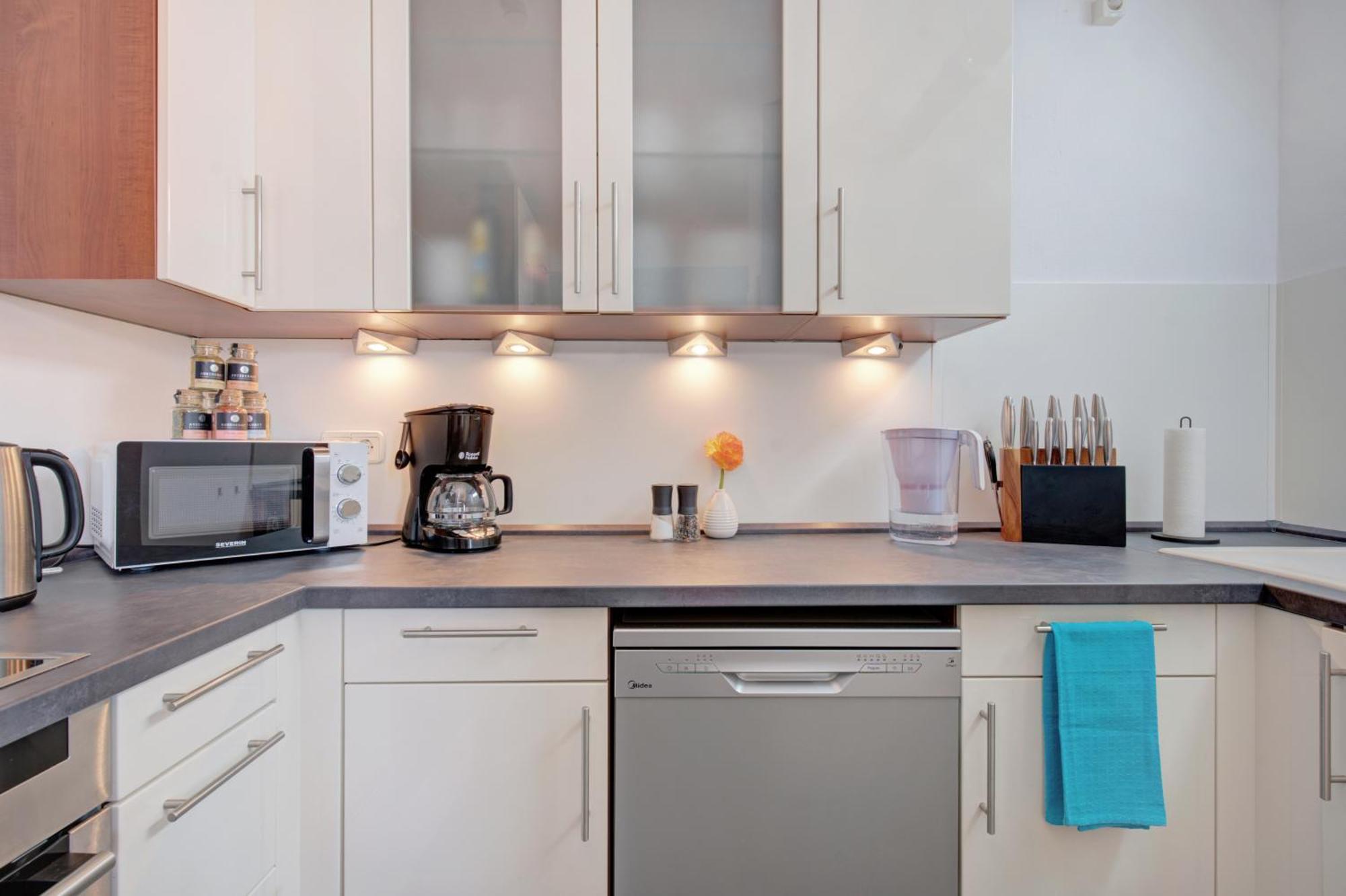 Penthouse - Jacuzzi - Bbq - Dachterrasse * Karlsruhe