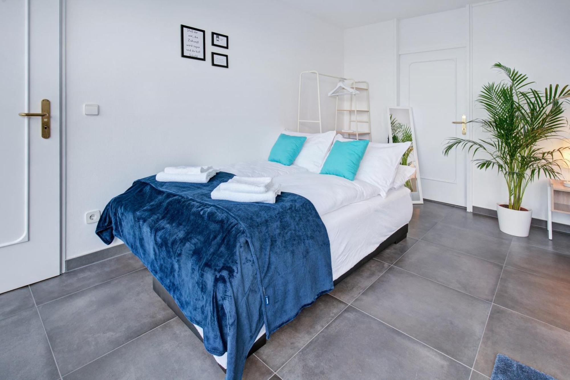 Apartment Penthouse - Jacuzzi - Bbq - Dachterrasse *