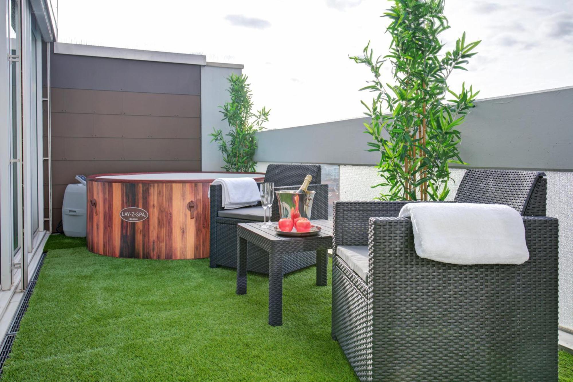 Penthouse - Jacuzzi - Bbq - Dachterrasse Apartment *