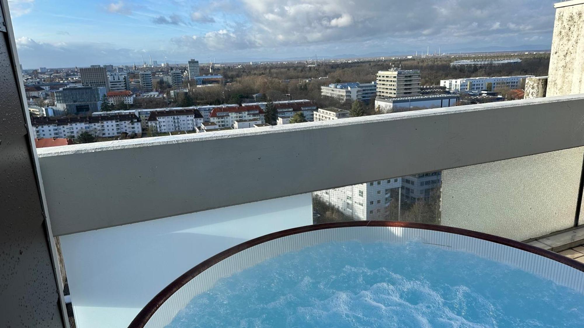 Penthouse - Jacuzzi - Bbq - Dachterrasse